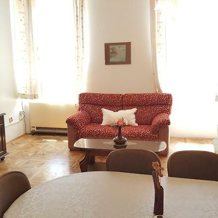 Appartement Centar Old Town, With Free Private Parking à Pula Extérieur photo