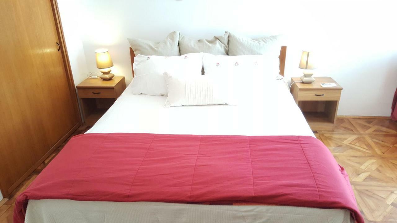 Appartement Centar Old Town, With Free Private Parking à Pula Extérieur photo